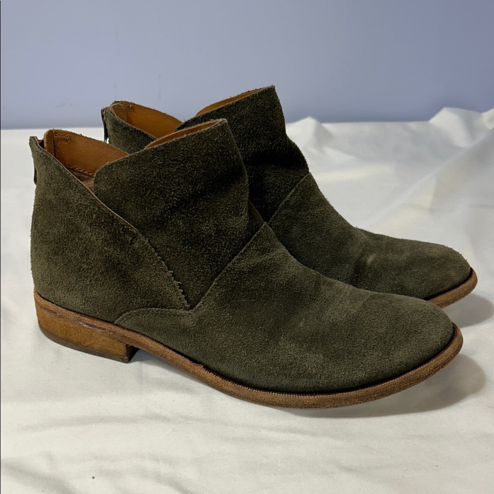 Kork-Ease Ryder Ankle Boot Green Suede‎ Size 8